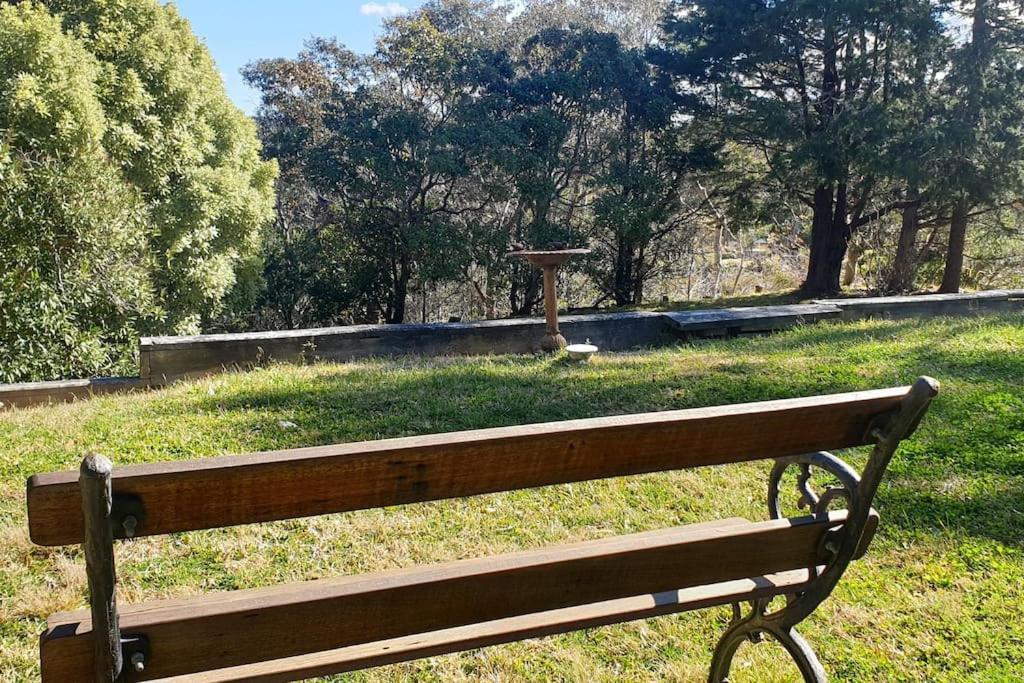 Narrow Neck Views - Peaceful 4 Bedroom Home With Stunning Views! Katoomba Exterior photo