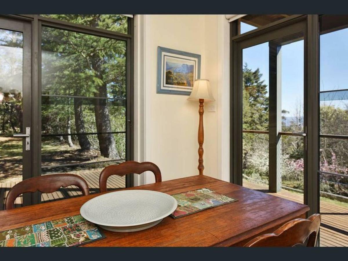 Narrow Neck Views - Peaceful 4 Bedroom Home With Stunning Views! Katoomba Exterior photo